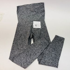 Beyond Yoga Spacedye Love the Bump Maternity Pocket Midi Legging Nwt Size Small